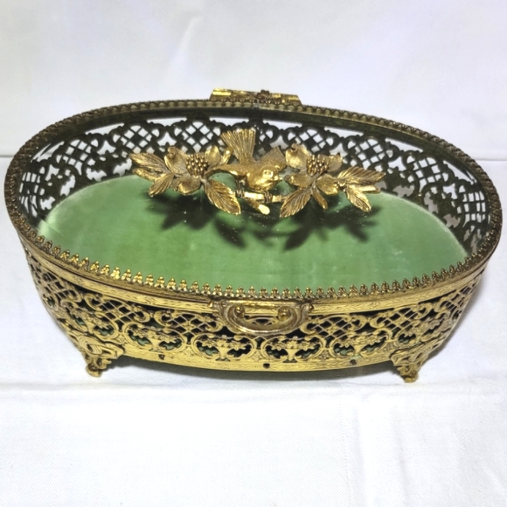 Vintage Matson gold filigree ormolu jewelry box